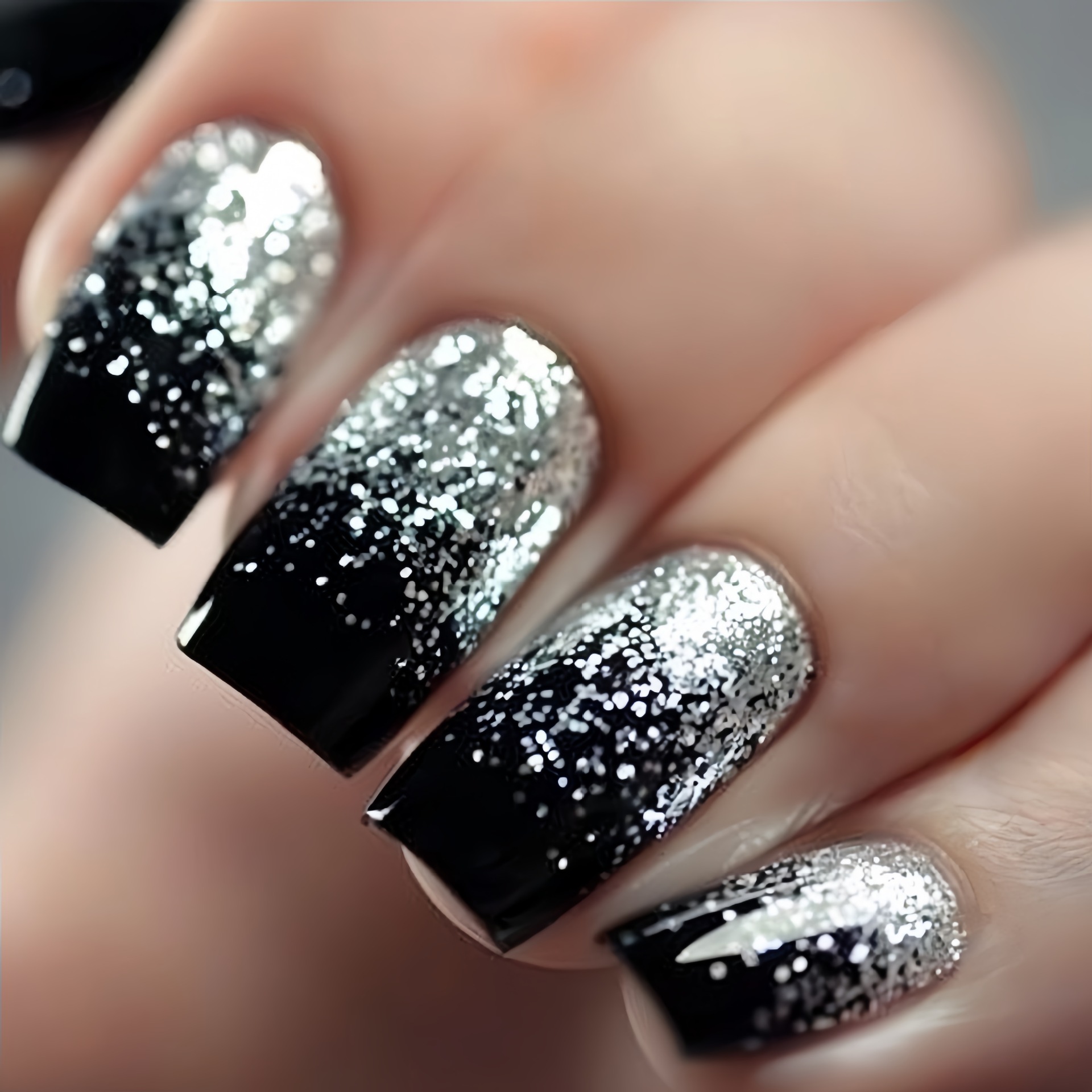 Nail Art Aesthetic - Kuku palsu pendek sedang gradasi cokelat