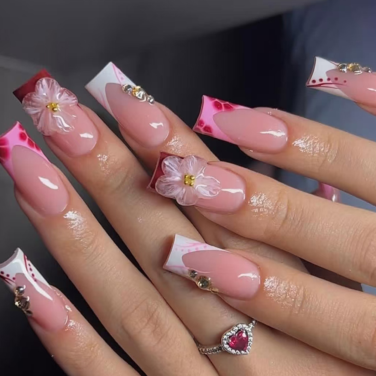 24 Buah Kuku Tekan Persegi Dap - Nail Art Aesthetic ulasan dan harga