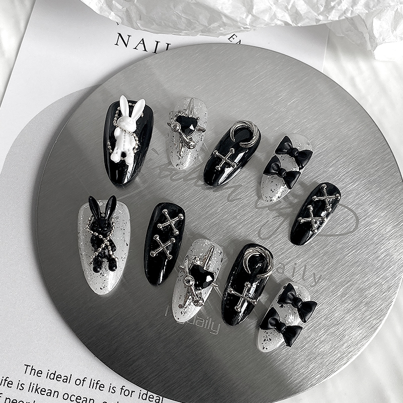10 Buah Seni Kuku Berbentuk Al - Nail Art Aesthetic ulasan dan harga
